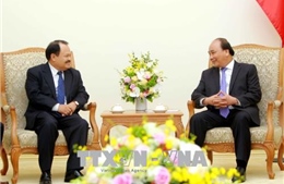Thủ tướng Nguyễn Xuân Phúc tiếp Bộ trưởng Năng lượng và Mỏ Lào 